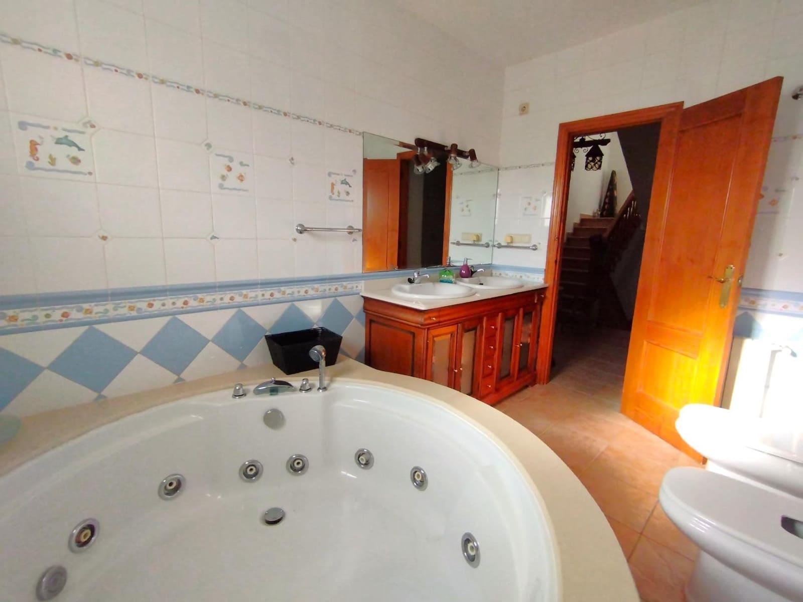 6 chambre Villa/Maison à vendre à Torrevieja avec piscine - 559 000 € (Ref: 8395157)