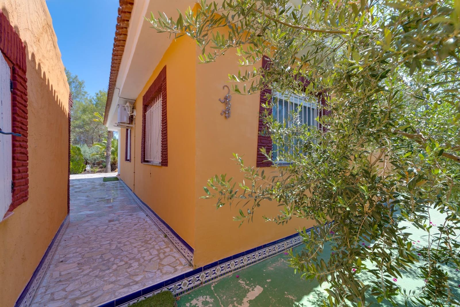 5 soveværelse Finca/Landehus til salg i Molina de Segura med swimmingpool garage - € 349.999 (Ref: 8411434)