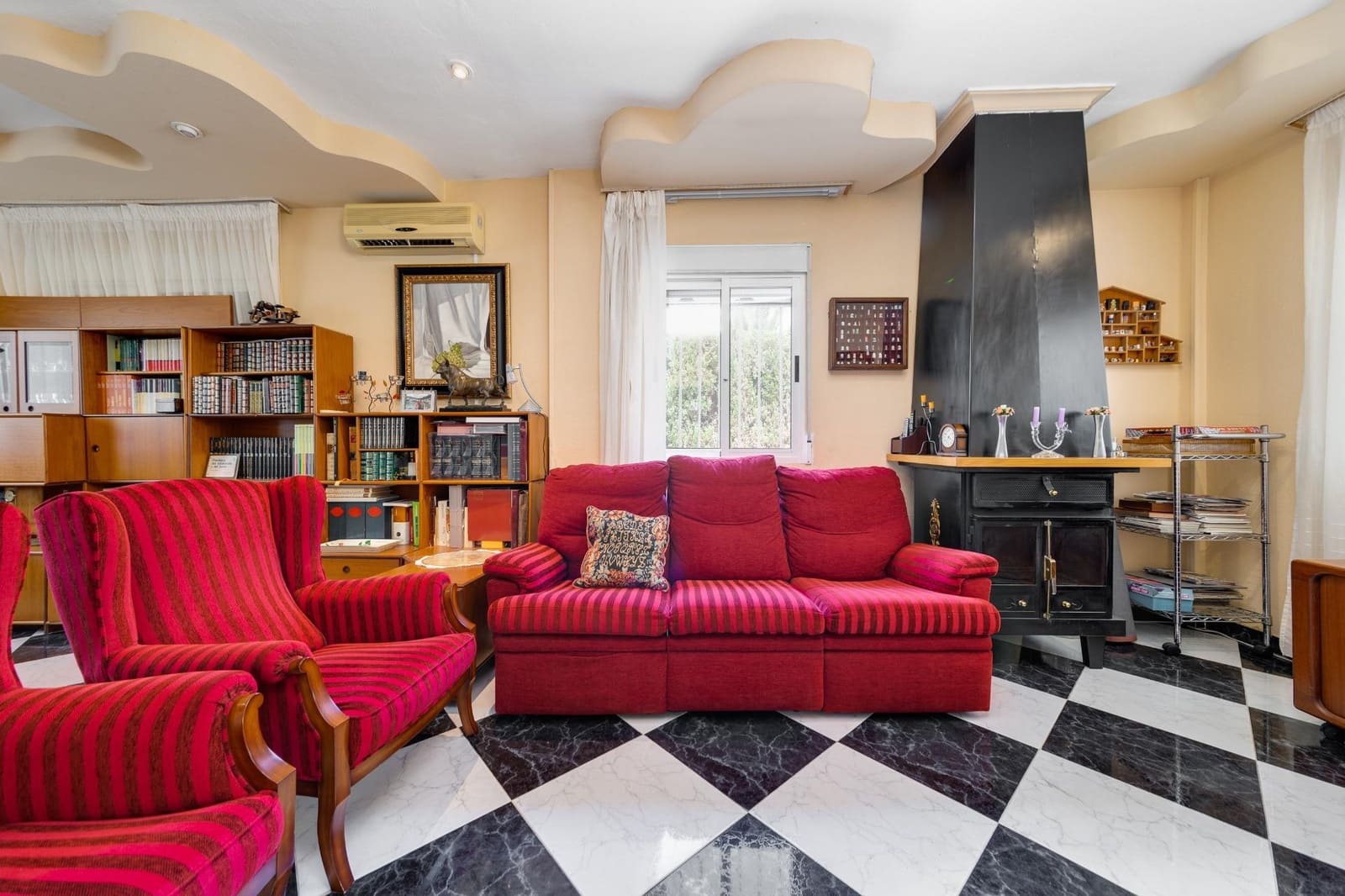 5 soveværelse Finca/Landehus til salg i Molina de Segura med swimmingpool garage - € 349.999 (Ref: 8411434)