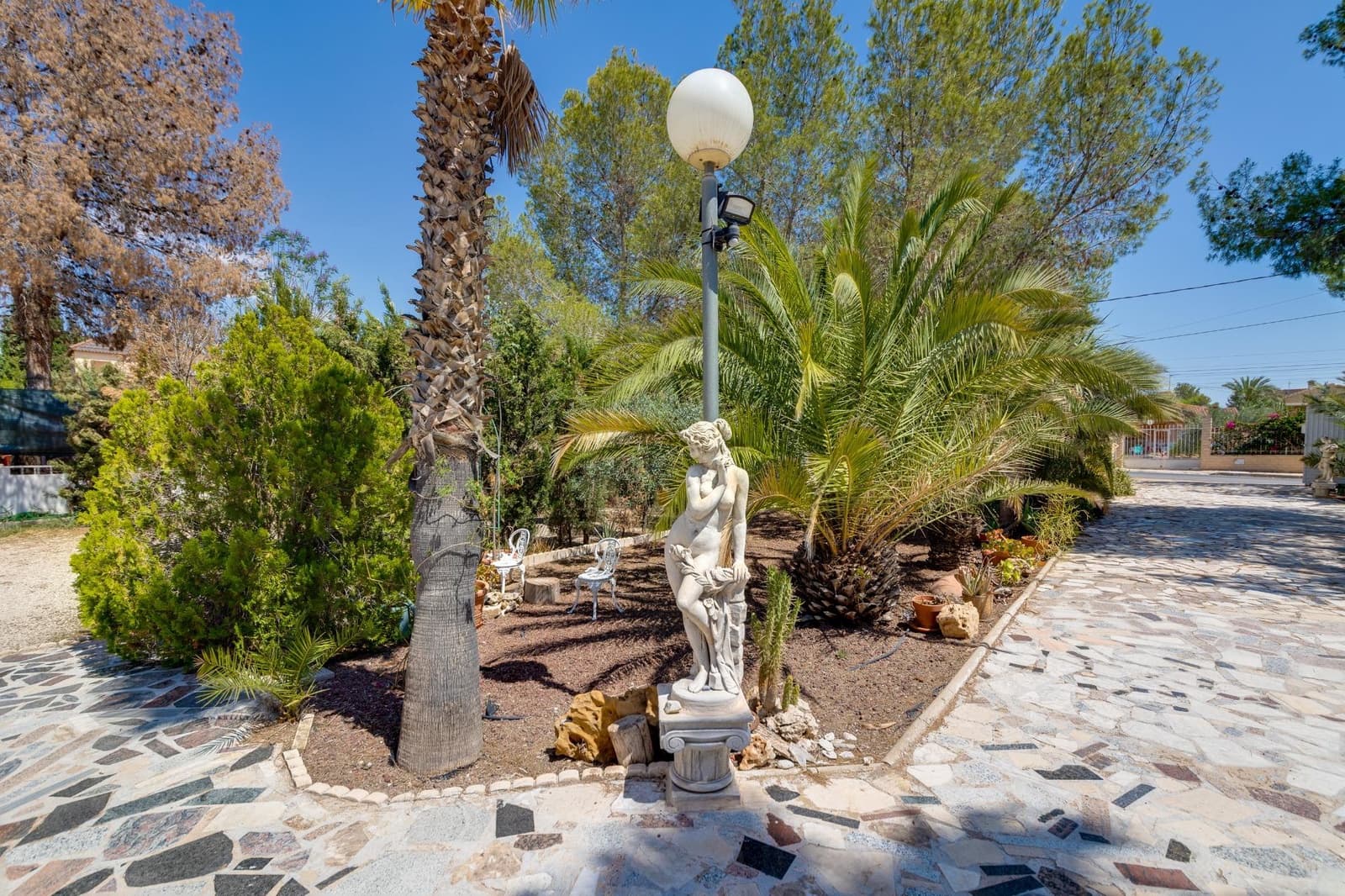 5 soveværelse Finca/Landehus til salg i Molina de Segura med swimmingpool garage - € 349.999 (Ref: 8411434)