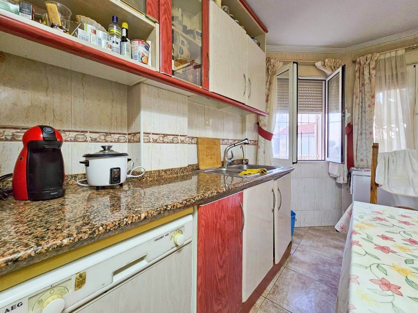 5 camera da letto Villa in vendita in Torrevieja con piscina garage - 990.000 € (Rif: 8610713)
