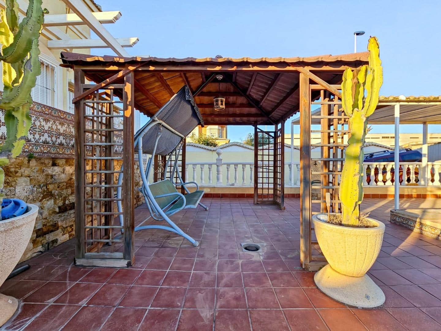 5 camera da letto Villa in vendita in Torrevieja con piscina garage - 990.000 € (Rif: 8610713)