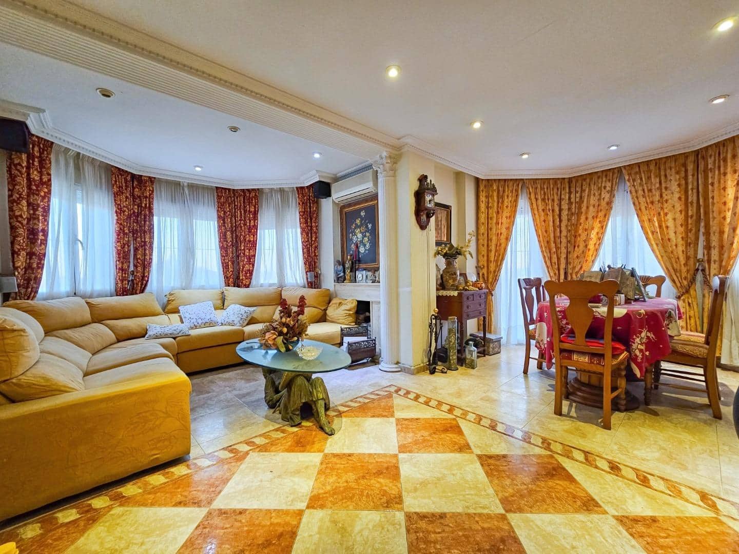 5 camera da letto Villa in vendita in Torrevieja con piscina garage - 990.000 € (Rif: 8610713)