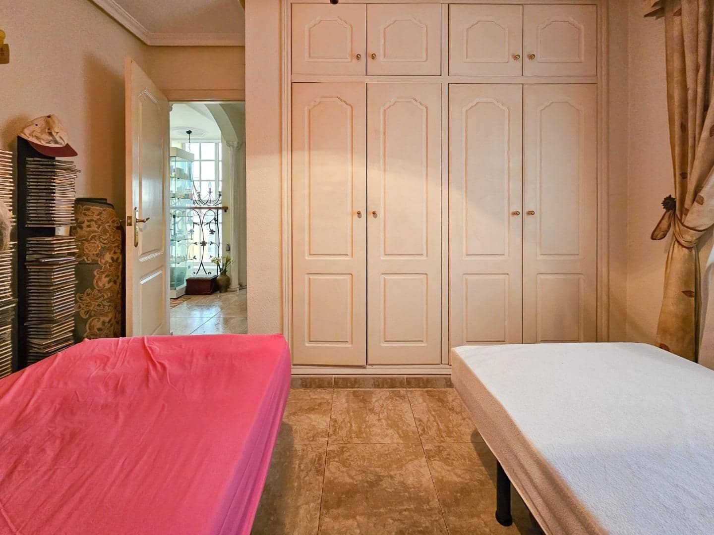 5 camera da letto Villa in vendita in Torrevieja con piscina garage - 990.000 € (Rif: 8610713)