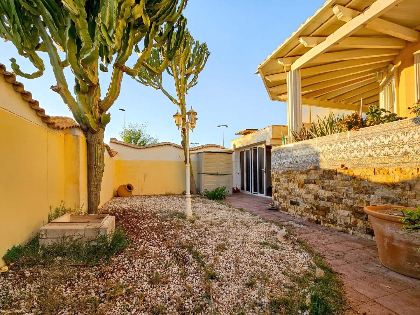 5 camera da letto Villa in vendita in Torrevieja con piscina garage - 990.000 € (Rif: 8610713)