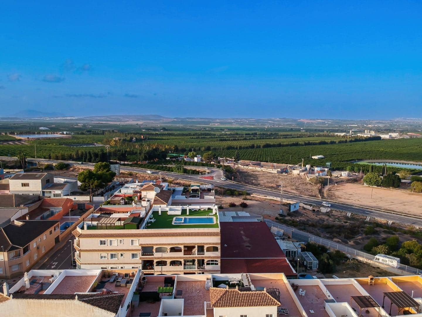 Kommersiell til salgs i San Miguel de Salinas med garasje - € 398 999 (Ref: 8641110)