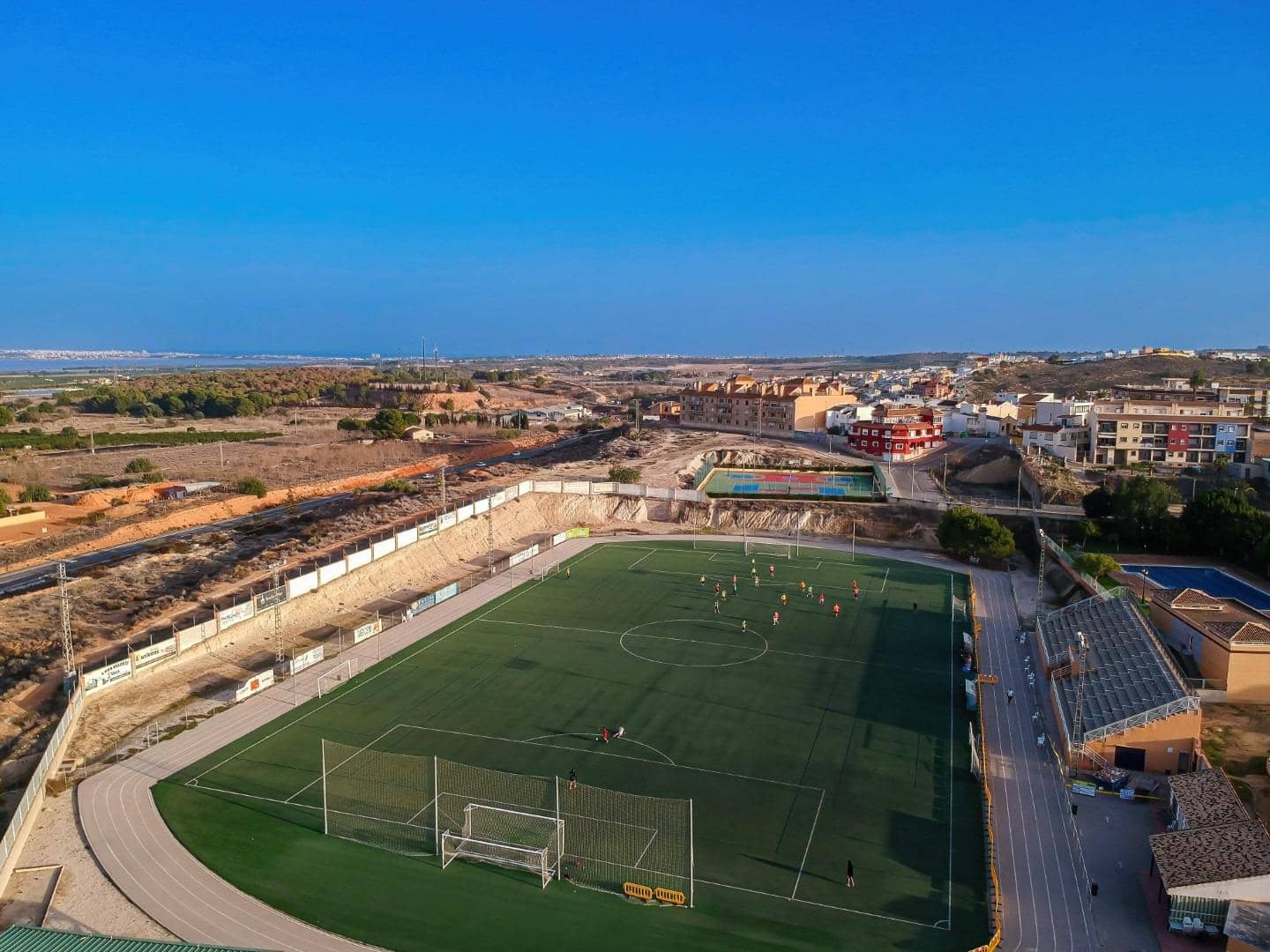 Kommersiell til salgs i San Miguel de Salinas med garasje - € 398 999 (Ref: 8641110)