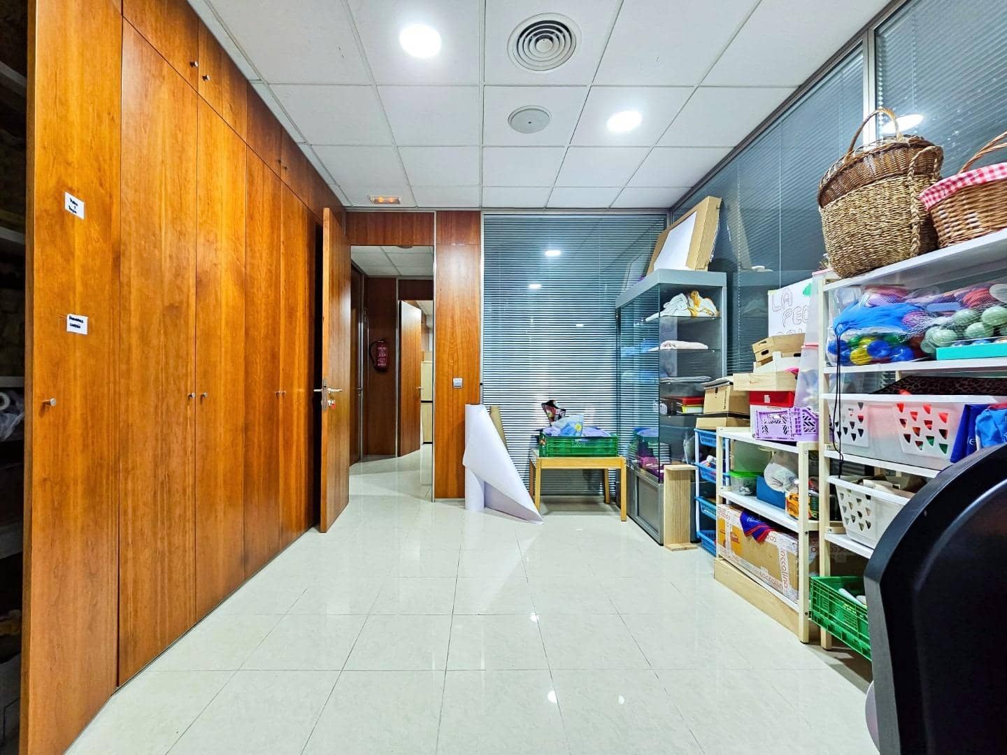 Kommersiell til salgs i San Miguel de Salinas med garasje - € 398 999 (Ref: 8641110)