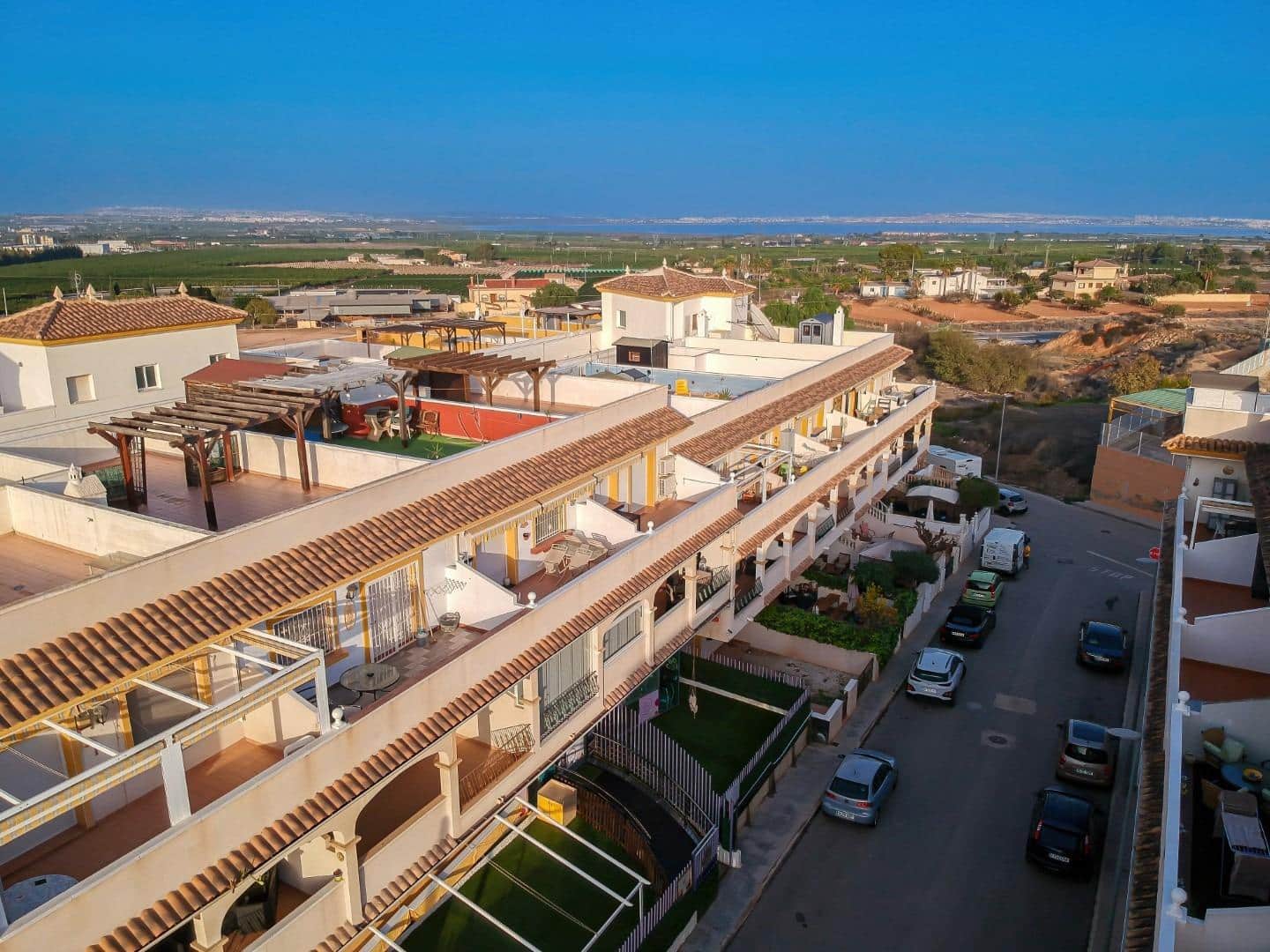 Kommersiell til salgs i San Miguel de Salinas med garasje - € 398 999 (Ref: 8641110)