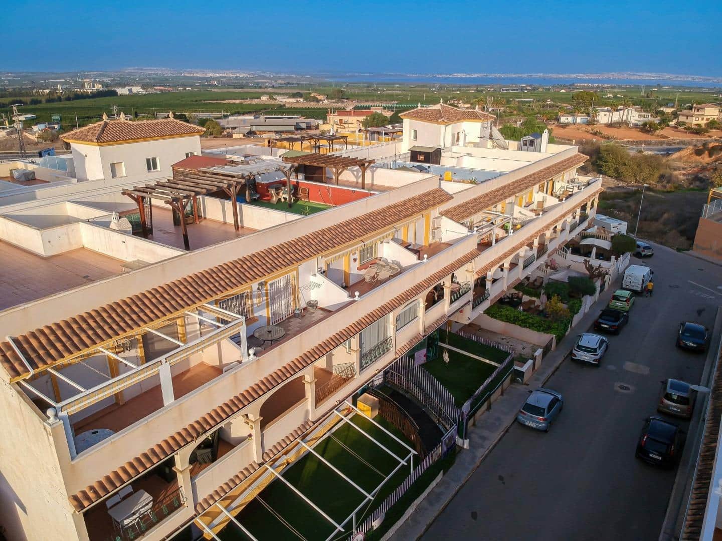 Kommersiell til salgs i San Miguel de Salinas med garasje - € 398 999 (Ref: 8641110)