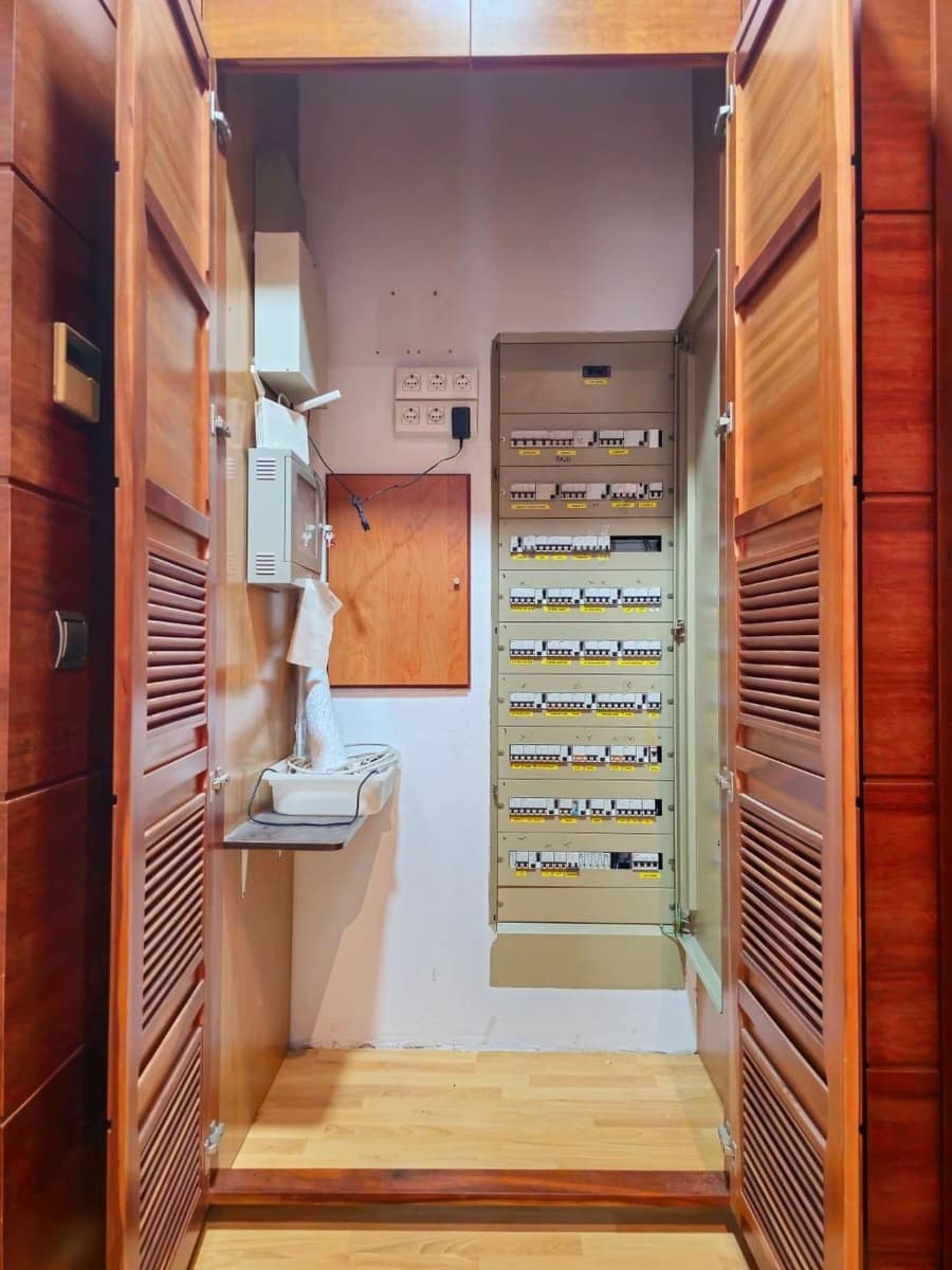 Kommersiell til salgs i San Miguel de Salinas med garasje - € 398 999 (Ref: 8641110)