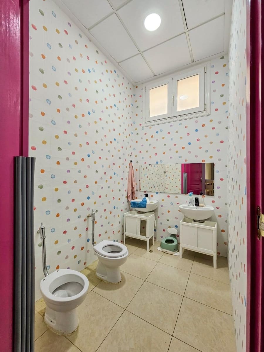 Kommersiell til salgs i San Miguel de Salinas med garasje - € 398 999 (Ref: 8641110)