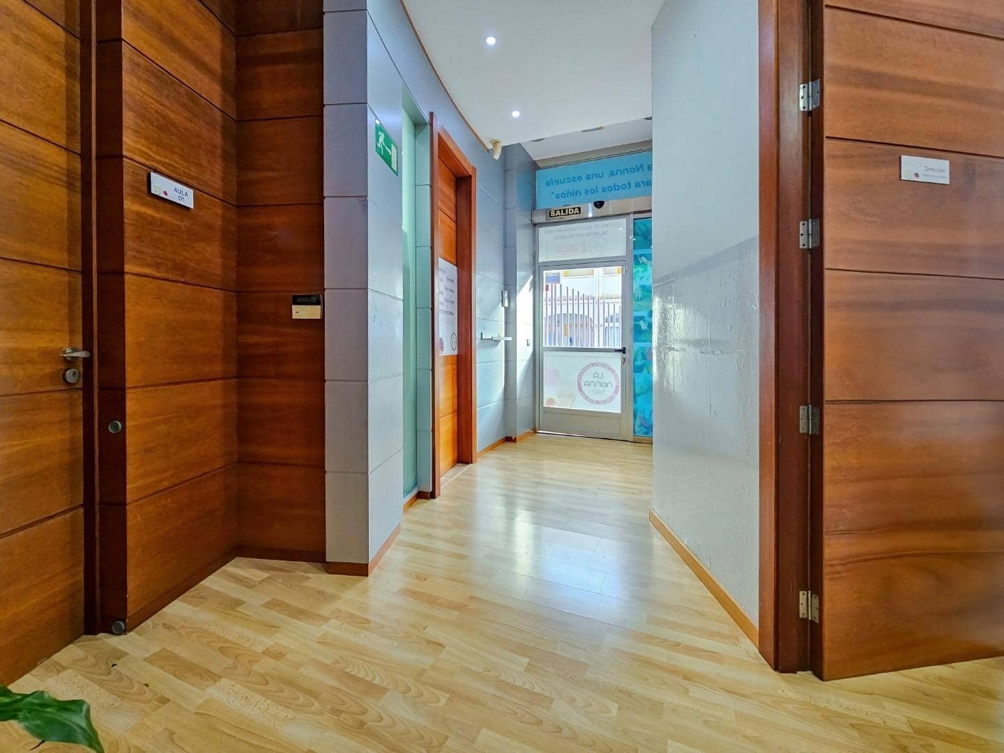 Kommersiell til salgs i San Miguel de Salinas med garasje - € 398 999 (Ref: 8641110)