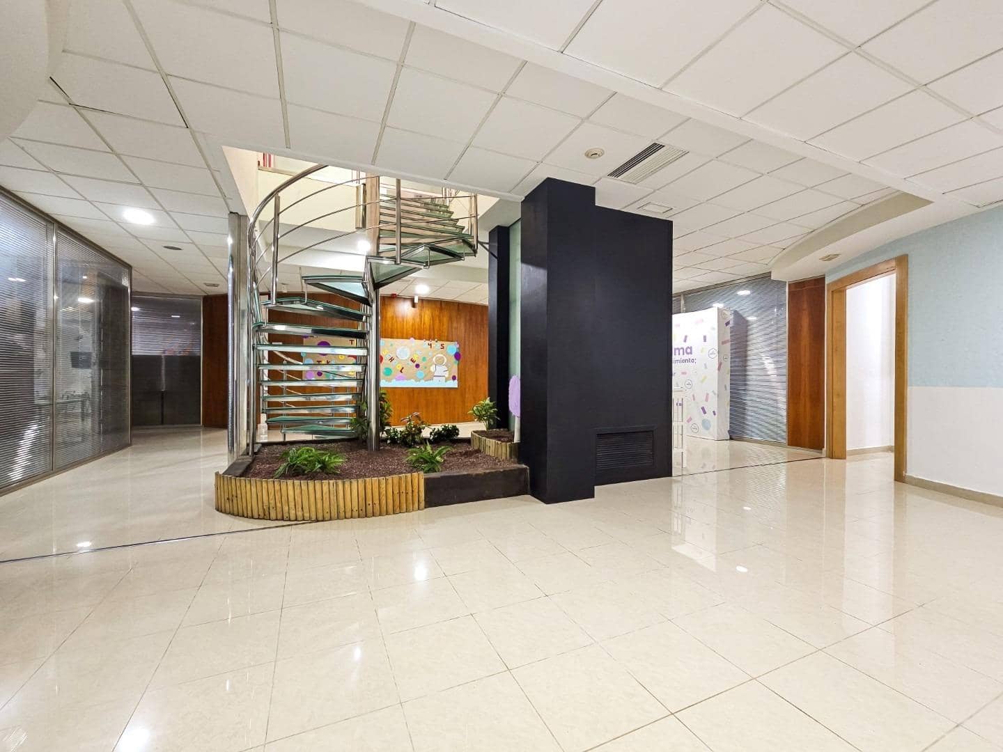 Kommersiell til salgs i San Miguel de Salinas med garasje - € 398 999 (Ref: 8641110)