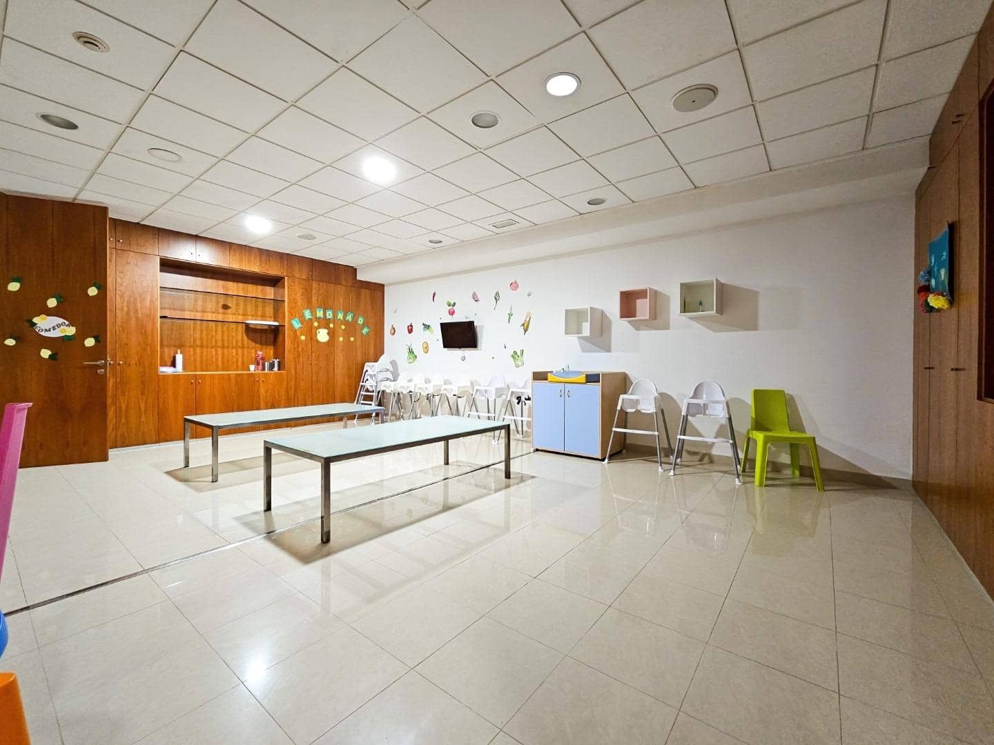 Kommersiell til salgs i San Miguel de Salinas med garasje - € 398 999 (Ref: 8641110)