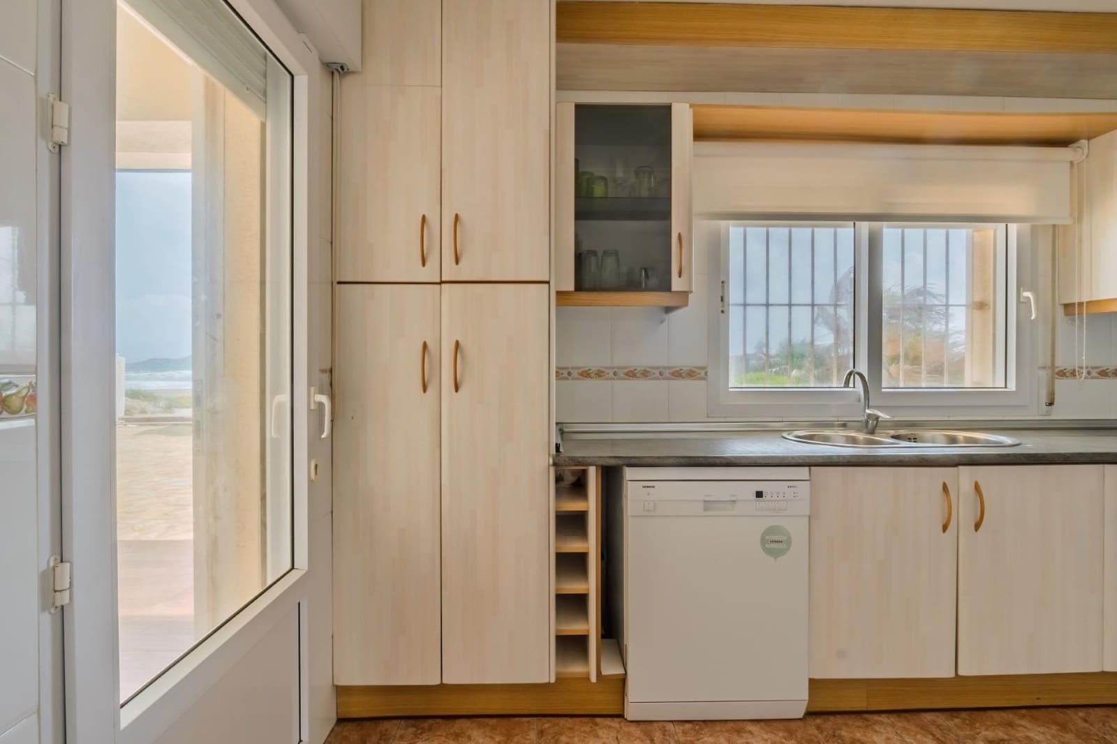 6 soverom Villa til salgs i La Manga del Mar Menor med garasje - € 949 999 (Ref: 8929836)