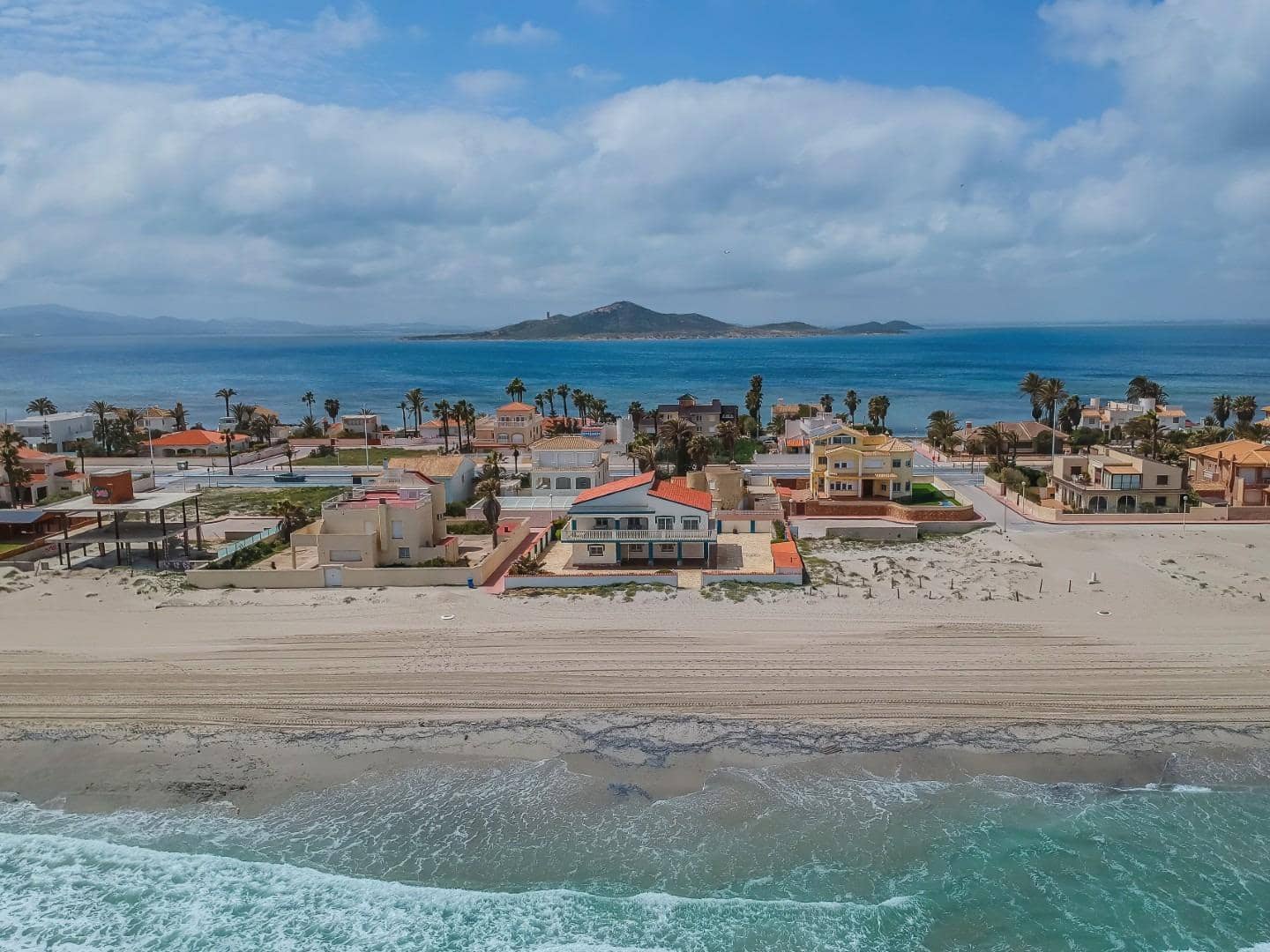 6 soverom Villa til salgs i La Manga del Mar Menor med garasje - € 949 999 (Ref: 8929836)