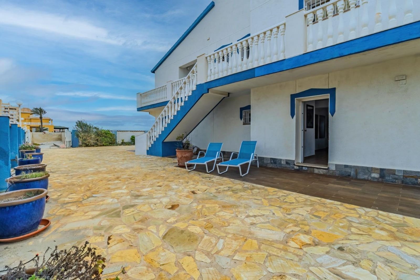 6 soverom Villa til salgs i La Manga del Mar Menor med garasje - € 949 999 (Ref: 8929836)