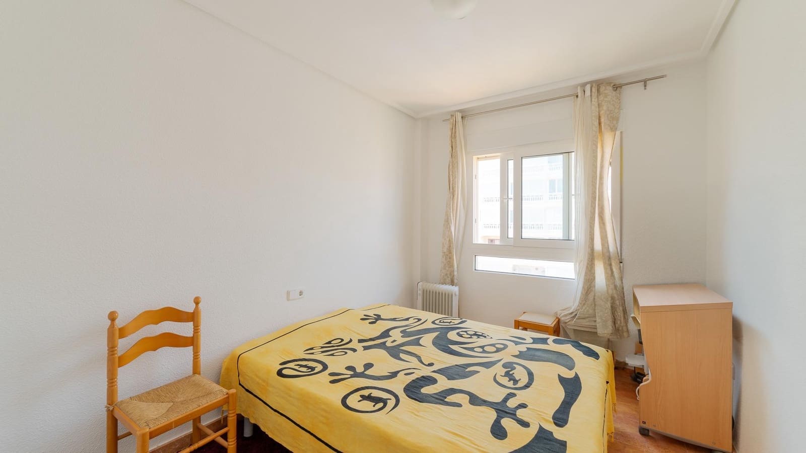 2 sypialnia Penthouse na sprzedaż w Torrevieja z basenem - 279 999 € (Ref: 9104758)