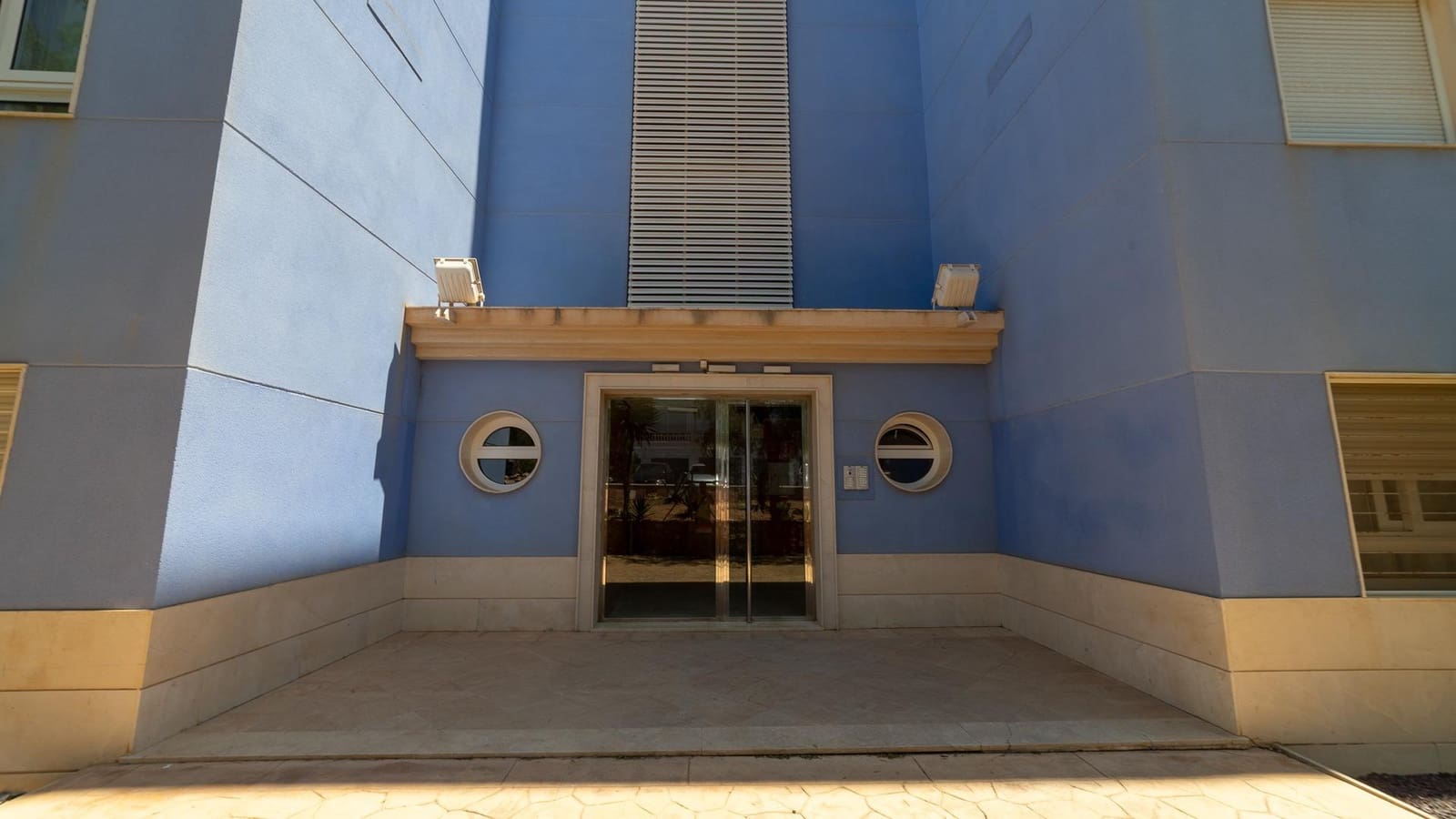2 sypialnia Penthouse na sprzedaż w Torrevieja z basenem - 279 999 € (Ref: 9104758)