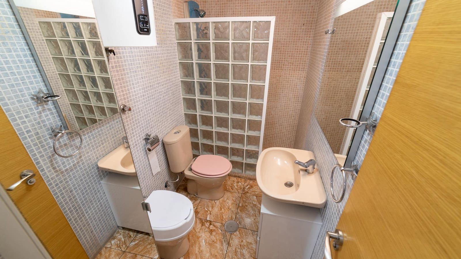 2 sovrum Lägenhet till salu i Torrevieja - 124 999 € (Ref: 9192444)