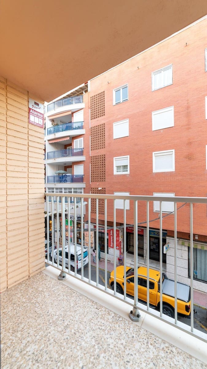 4 slaapkamer Appartement te koop in Torrevieja - € 167.260 (Ref: 9206581)