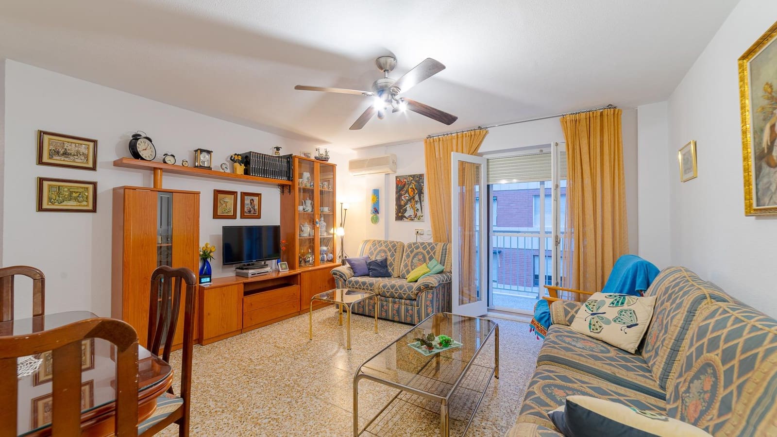 4 slaapkamer Appartement te koop in Torrevieja - € 167.260 (Ref: 9206581)