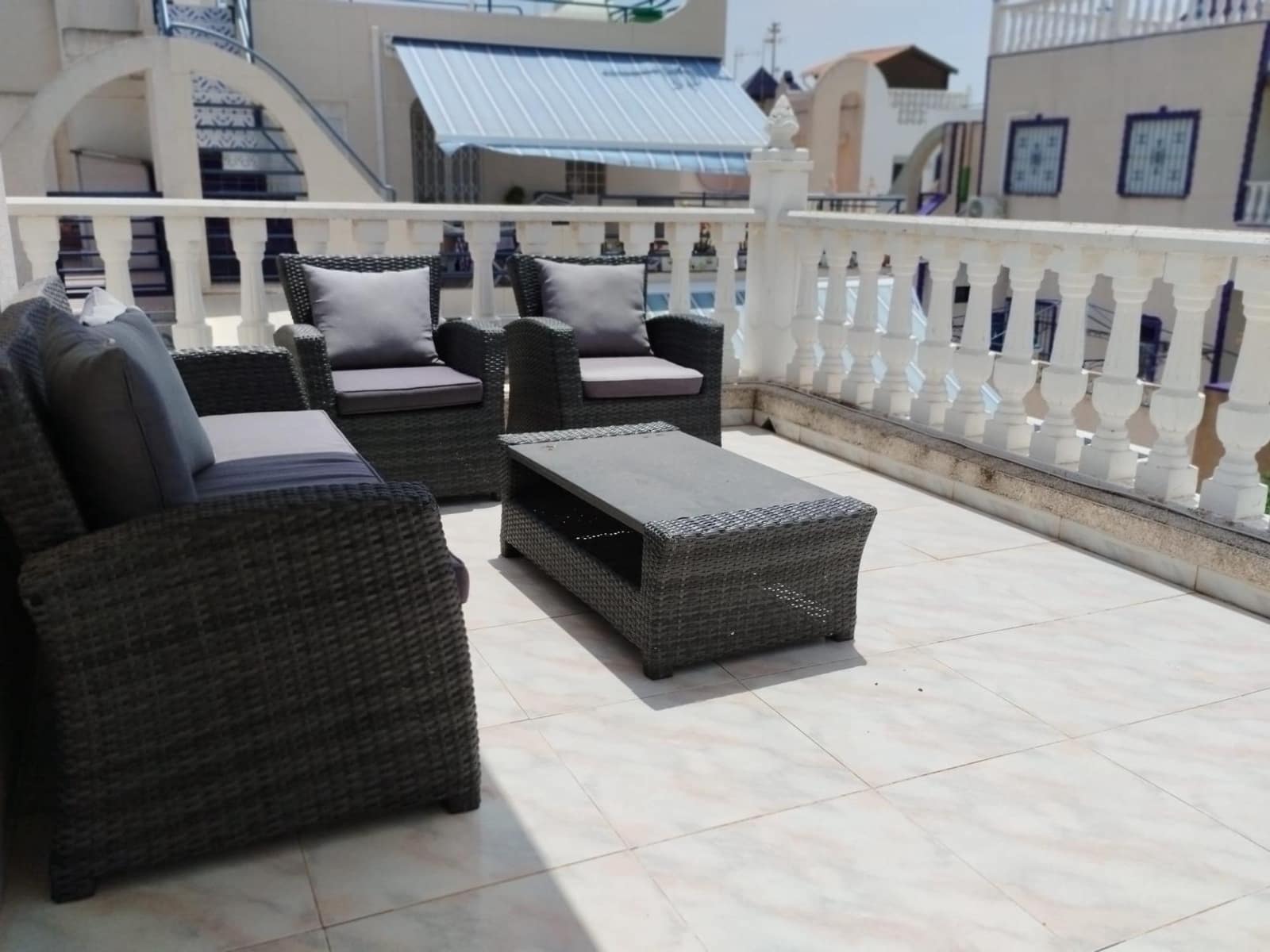 3 sypialnia Apartament na sprzedaż w Torrevieja z basenem - 178 999 € (Ref: 9220107)