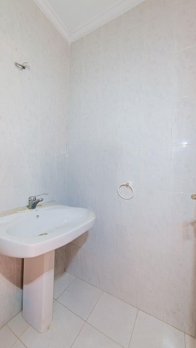 4 sovrum Hus till salu i Orihuela med garage - 199 999 € (Ref: 9269889)