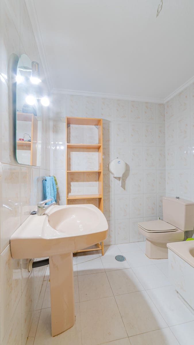 4 sovrum Hus till salu i Orihuela med garage - 199 999 € (Ref: 9269889)