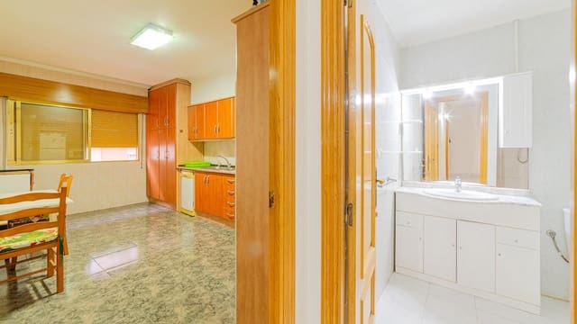 4 sypialnia Dom na sprzedaż w Orihuela ciudad, Orihuela z garażem - 199 999 € (Ref: 9269889)