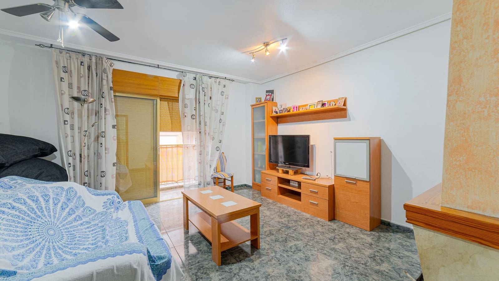 4 sovrum Hus till salu i Orihuela med garage - 199 999 € (Ref: 9269889)