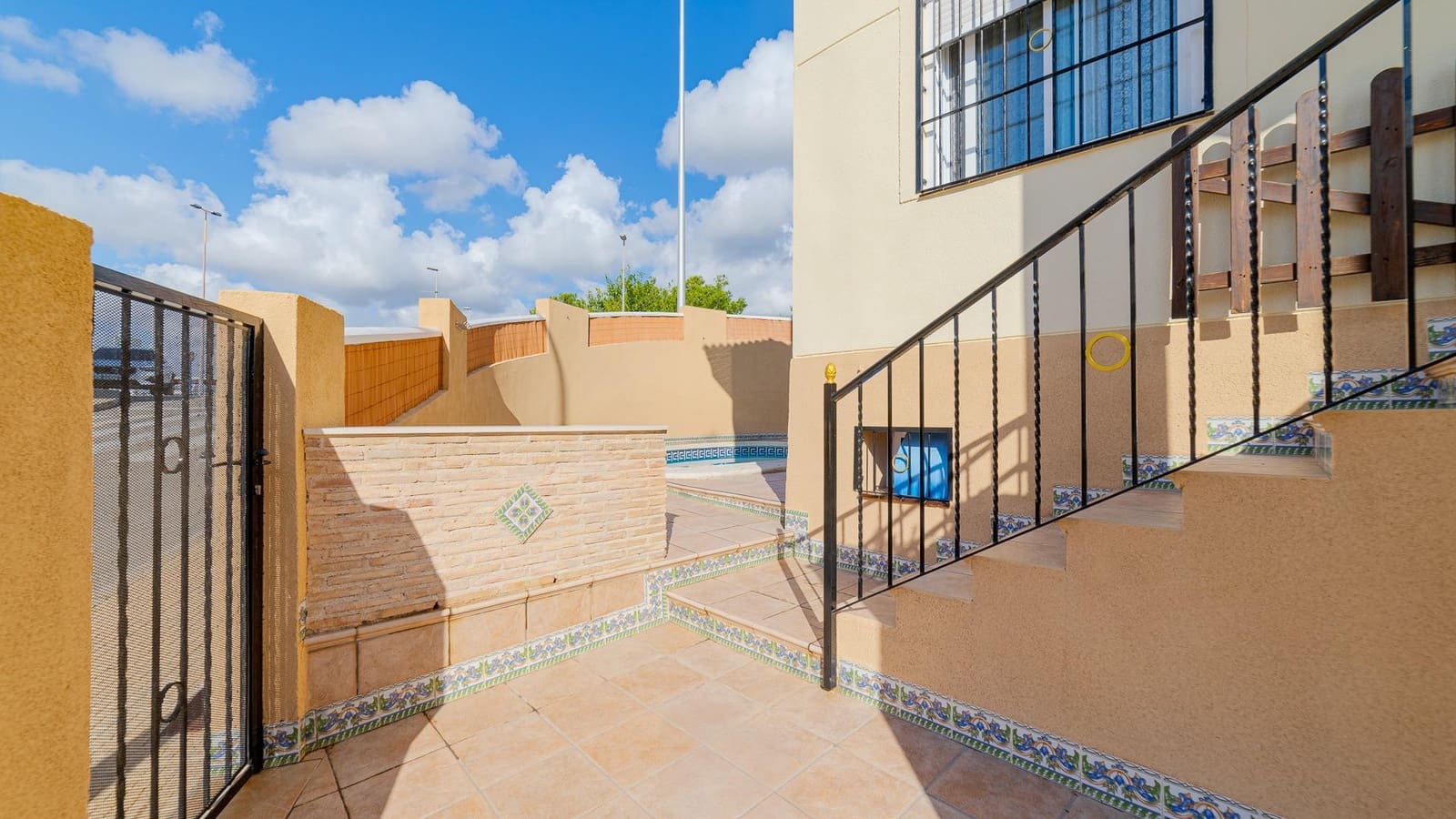 4 sovrum Lägenhet till salu i Campoamor med pool - 259 999 € (Ref: 9285315)