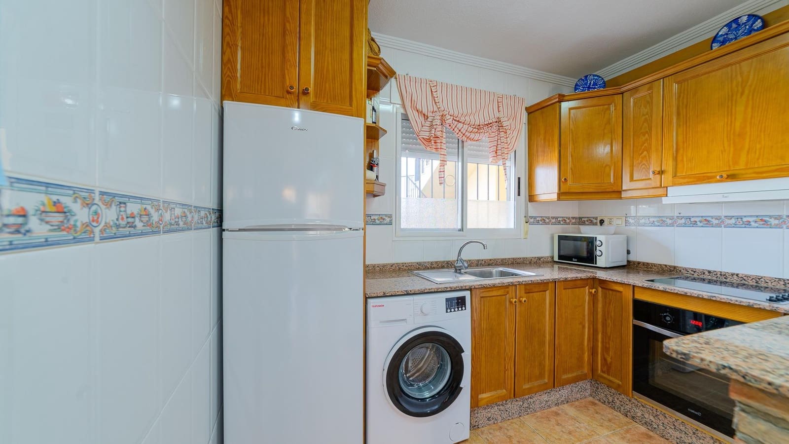 4 sovrum Lägenhet till salu i Campoamor med pool - 259 999 € (Ref: 9285315)