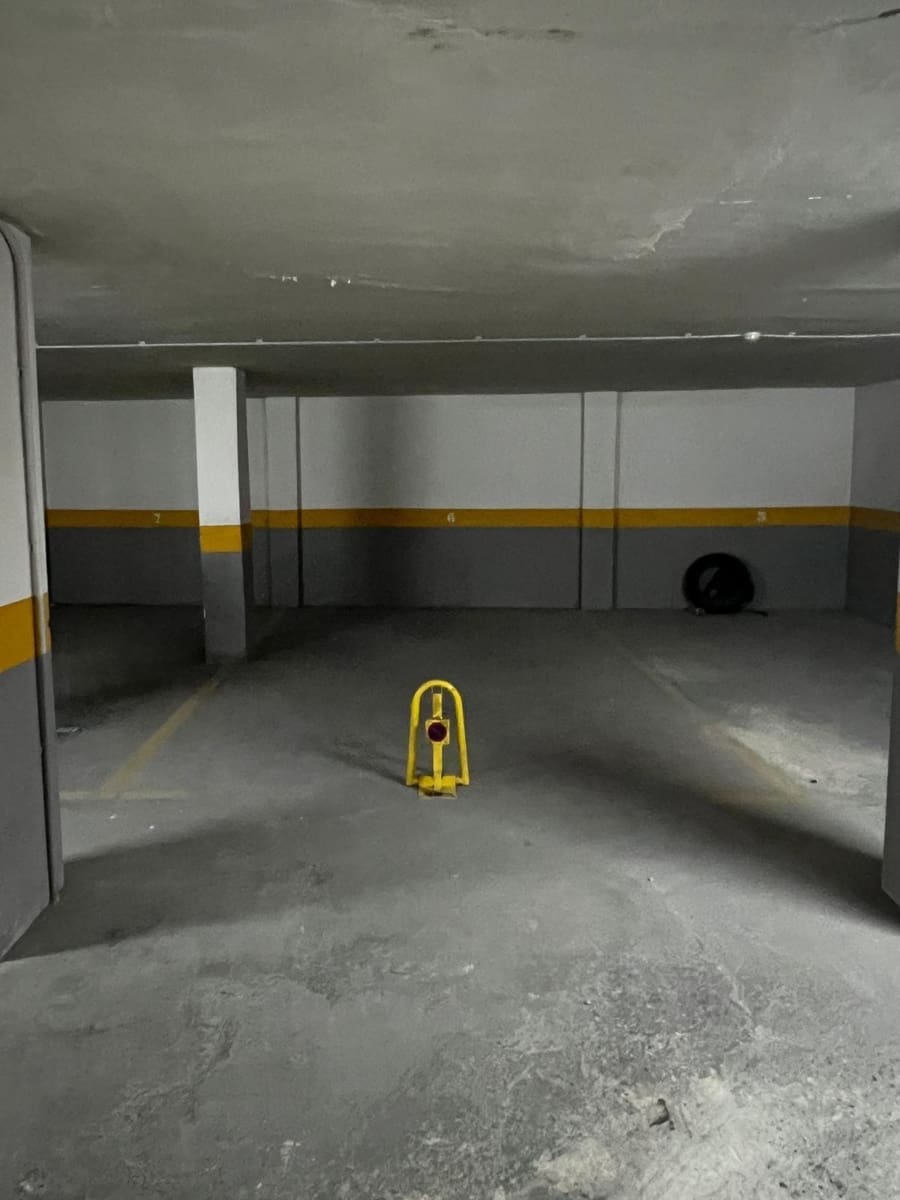 Garage til salg i Torrevieja - € 14.000 (Ref: 9310998)