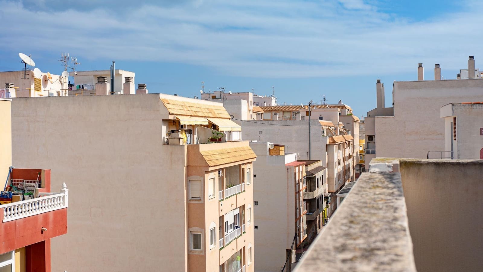 1 slaapkamer Penthouse te koop in Torrevieja met garage - € 157.740 (Ref: 9317938)