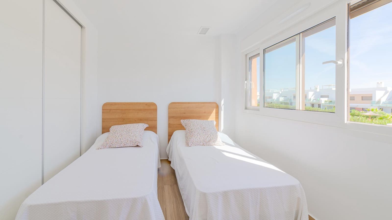 2 chambre Bungalow à vendre à Orihuela avec piscine - 259 900 € (Ref: 9335072)