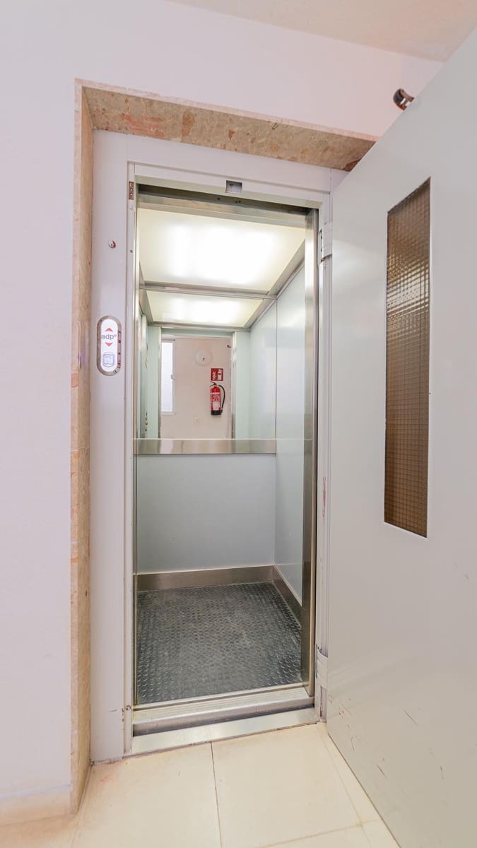 3 sypialnia Apartament na sprzedaż w Torrevieja - 192 259 € (Ref: 9338384)