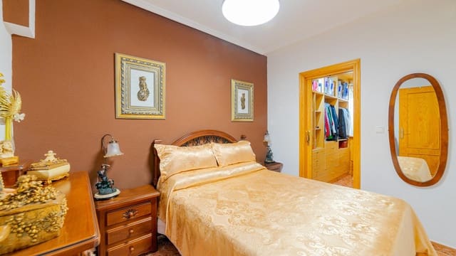 4 chambre Villa/Maison à vendre à El Chaparral - La Siesta - La Torreta, Torrevieja - 249 999 € (Ref: 9341315)