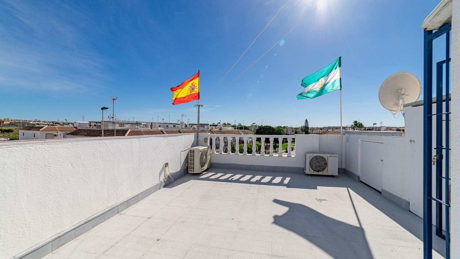 4 chambre Villa/Maison à vendre à Torrevieja - 249 999 € (Ref: 9341315)