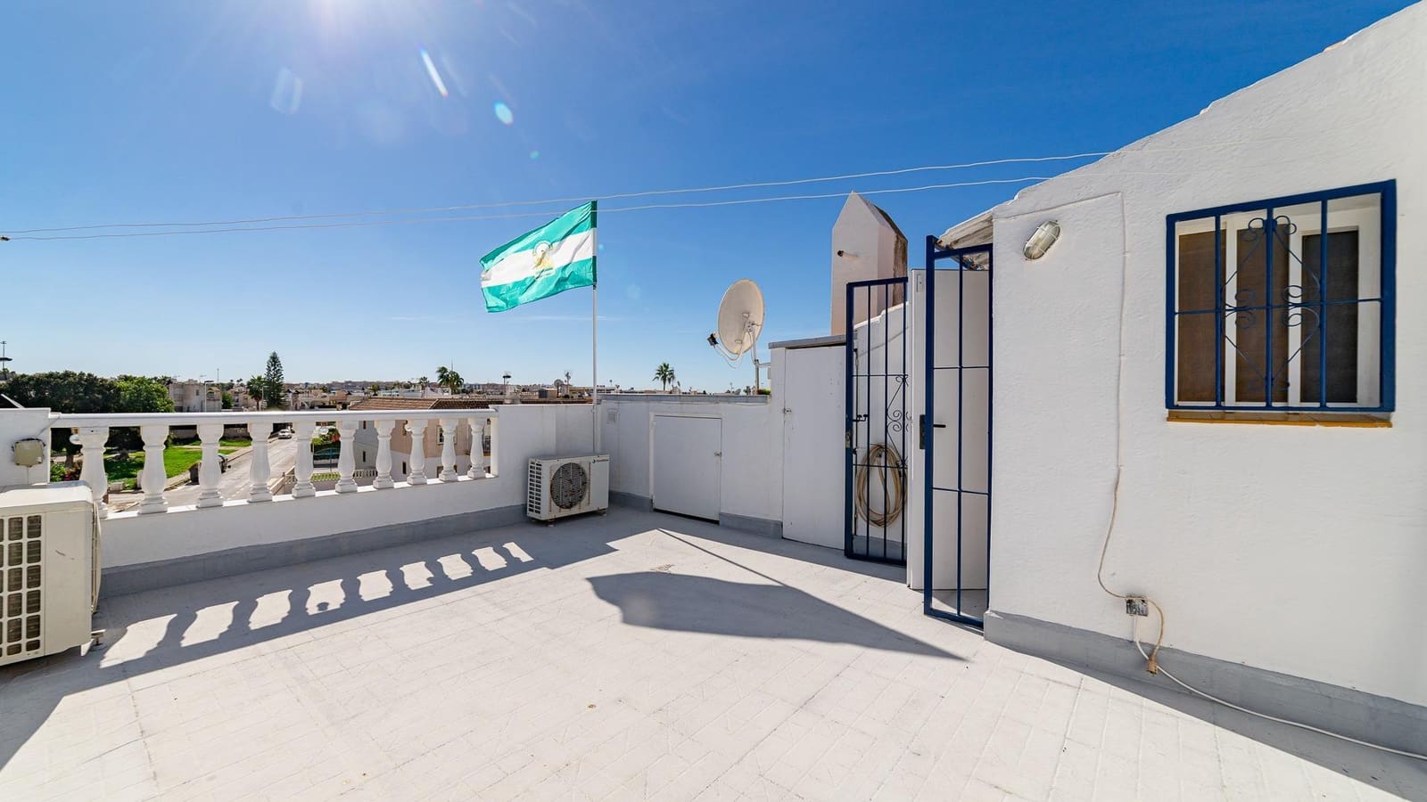 4 chambre Villa/Maison à vendre à Torrevieja - 249 999 € (Ref: 9341315)