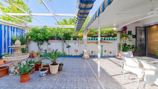 4 quarto Apartamento para venda em El Chaparral - La Siesta - La Torreta, Torrevieja com garagem - 249 999 € (Ref: 9341315)