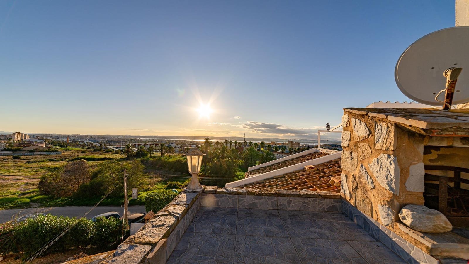 2 bedroom Apartment for sale in Aguas Nuevas - € 165,999 (Ref: 9355948)