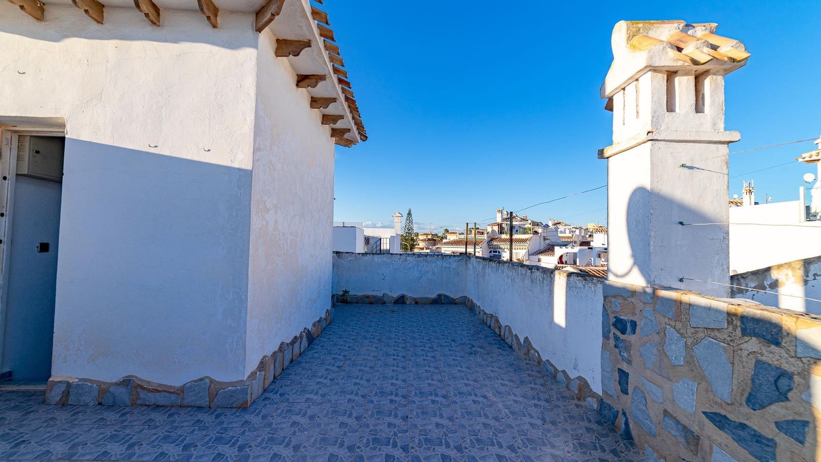 2 bedroom Apartment for sale in Aguas Nuevas - € 165,999 (Ref: 9355948)