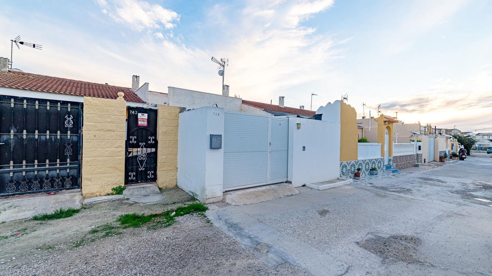 2 chambre Bungalow à vendre à Torrevieja - 129 999 € (Ref: 9367359)