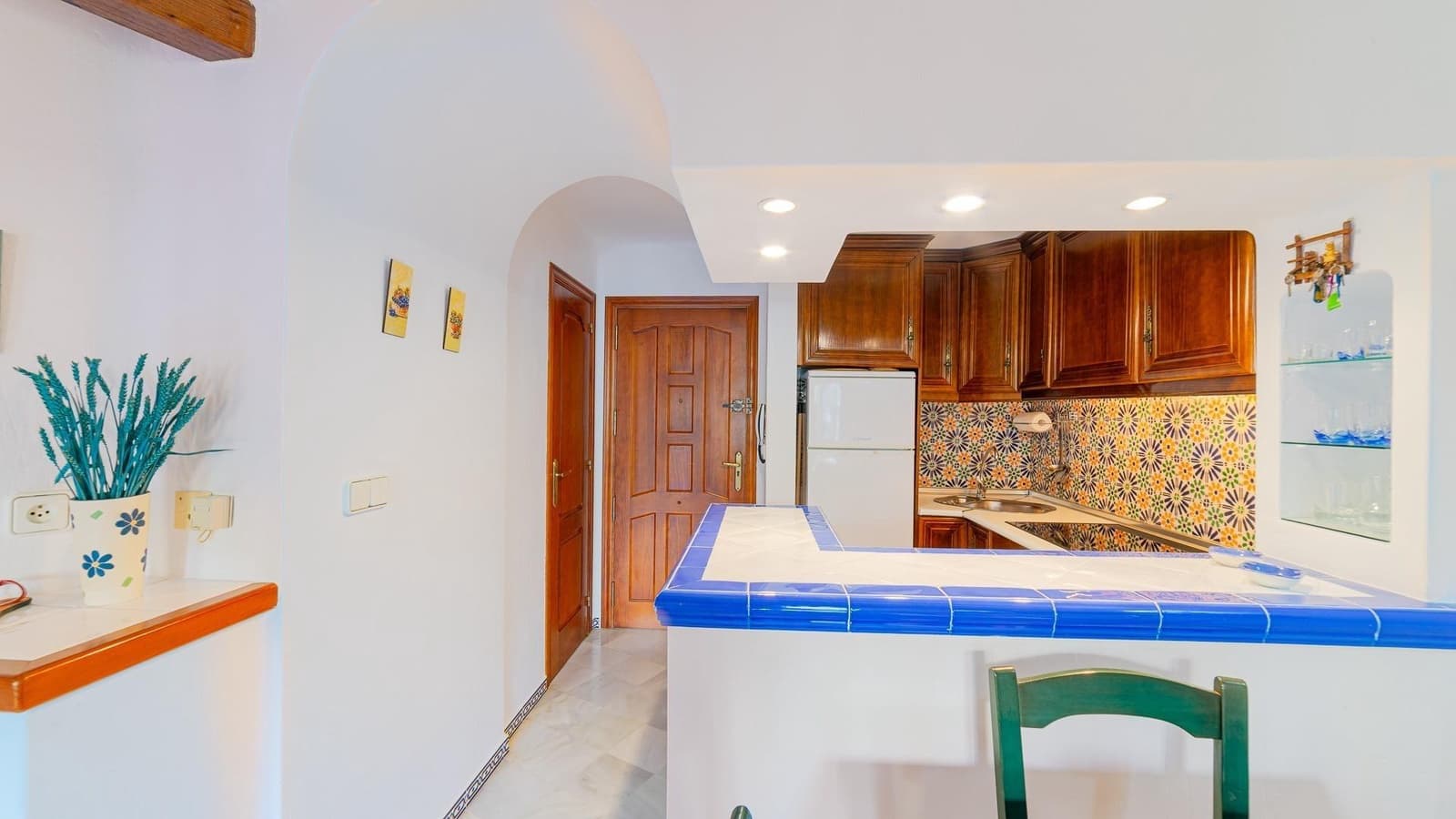 2 slaapkamer Appartement te koop in Torrevieja met zwembad - € 189.999 (Ref: 9375170)