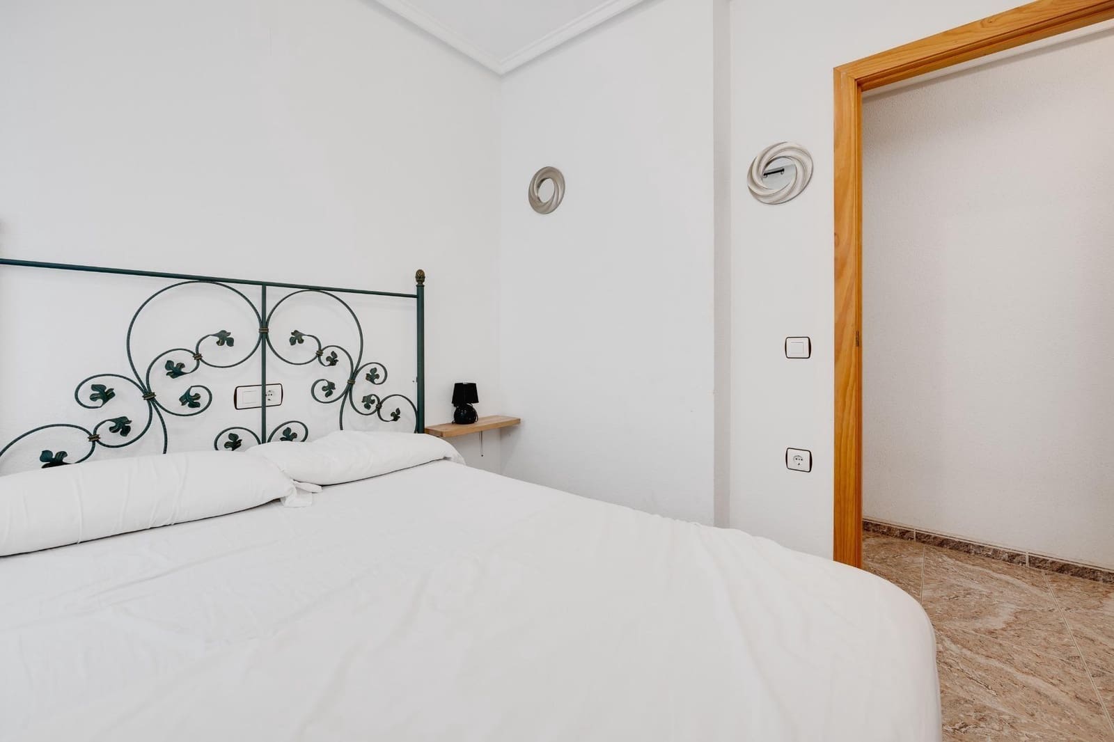 3 Zimmer Wohnung zu verkaufen in Torrevieja - 136.999 € (Ref: 9379151)