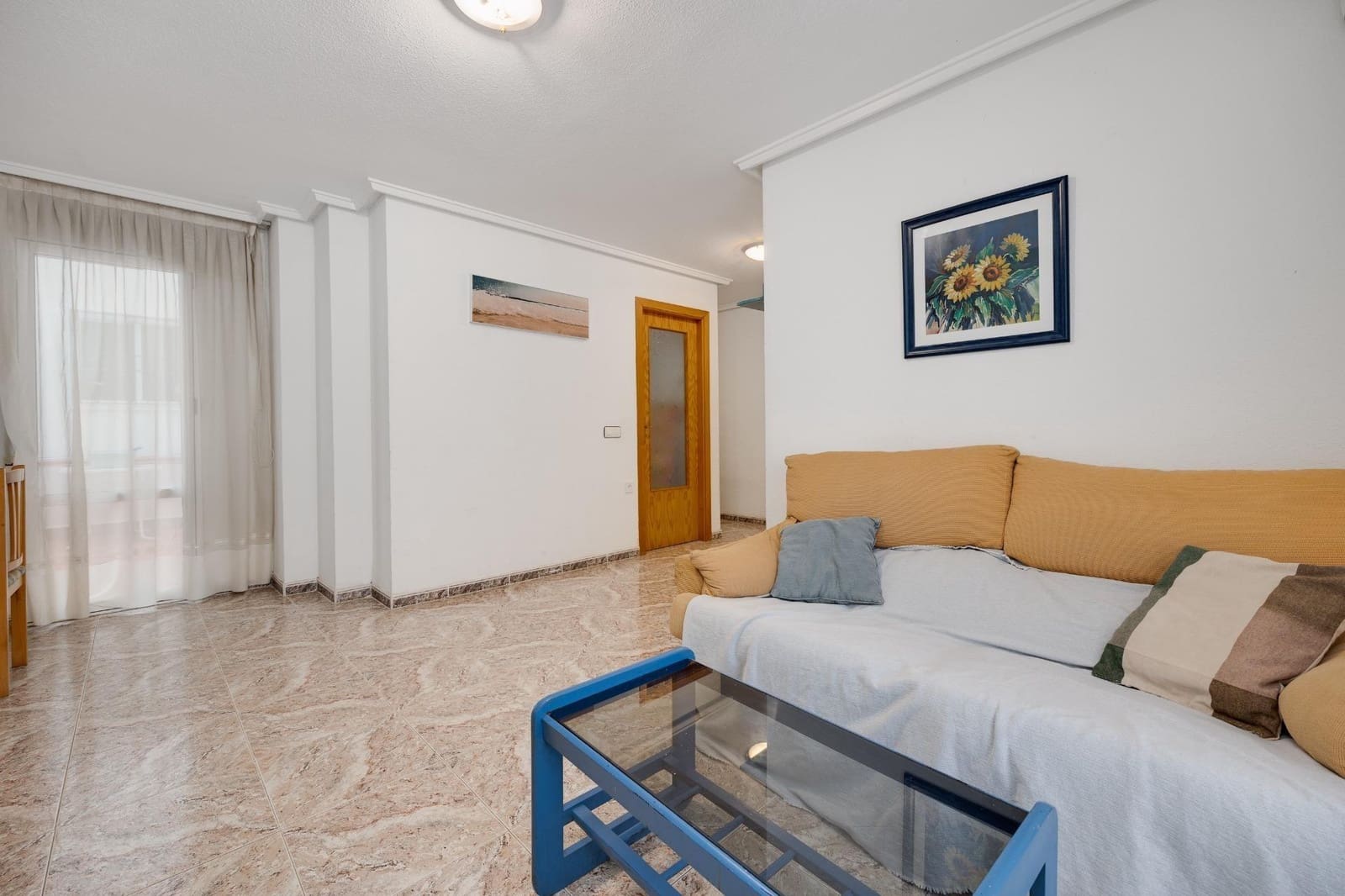 3 Zimmer Wohnung zu verkaufen in Torrevieja - 136.999 € (Ref: 9379151)