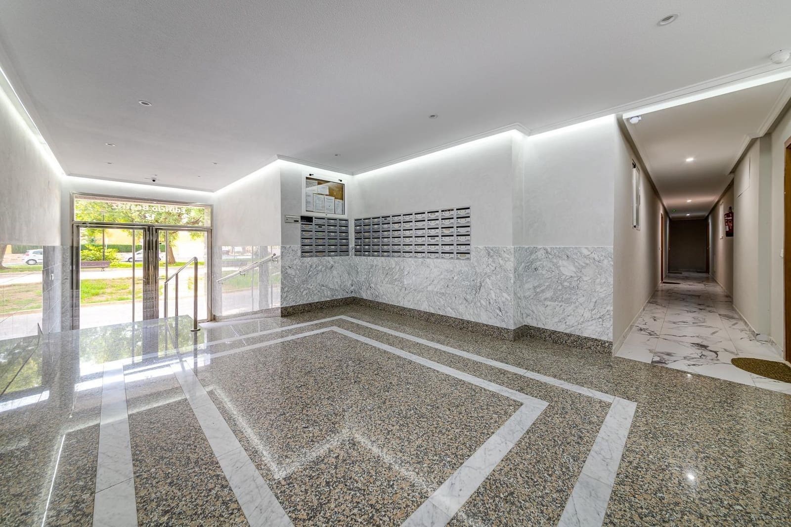 3 Zimmer Wohnung zu verkaufen in Torrevieja - 136.999 € (Ref: 9379151)