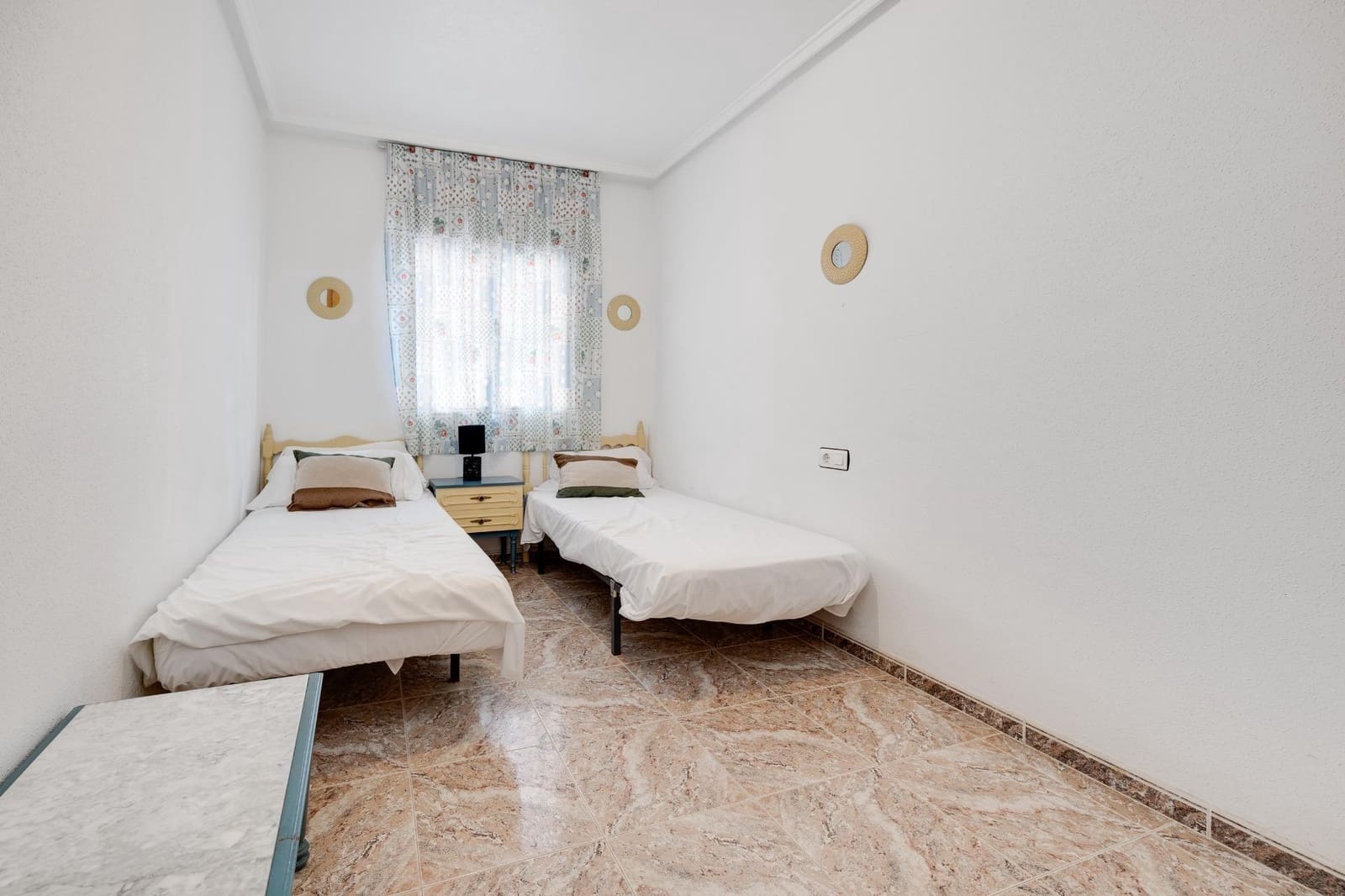 3 Zimmer Wohnung zu verkaufen in Torrevieja - 136.999 € (Ref: 9379151)